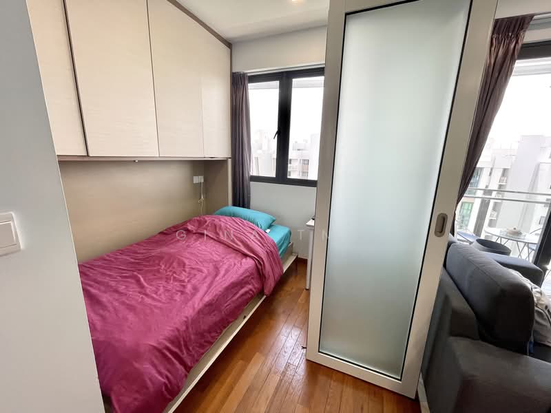 Urban Vista Condominium For Sale at S$ 1,450,000 | PropertyGuru Singapore - Bedroom