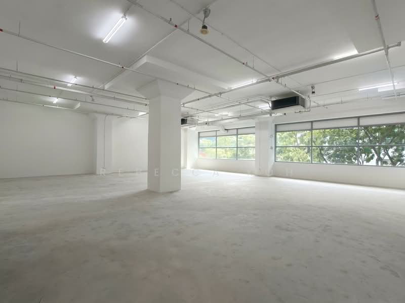 Golden Agri Plaza, 108 Pasir Panjang Road, Buona Vista / West Coast / Clementi New Town, 2,290 sqft, Light Industrial (B1) For Rent, by Rebecca Koh, 500060923 - 1916 sqft bare unit - CommercialGuru.com.sg