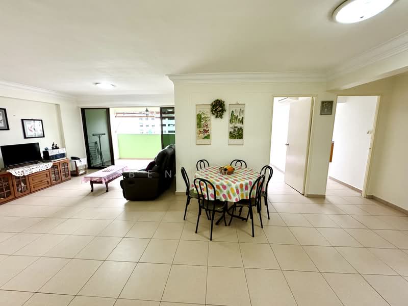 515 Woodlands Drive 14 HDB Flat For Sale at S$ 749,888 | PropertyGuru Singapore - Living Room