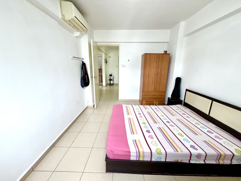 515 Woodlands Drive 14 HDB Flat For Sale at S$ 749,888 | PropertyGuru Singapore - Bedroom 3