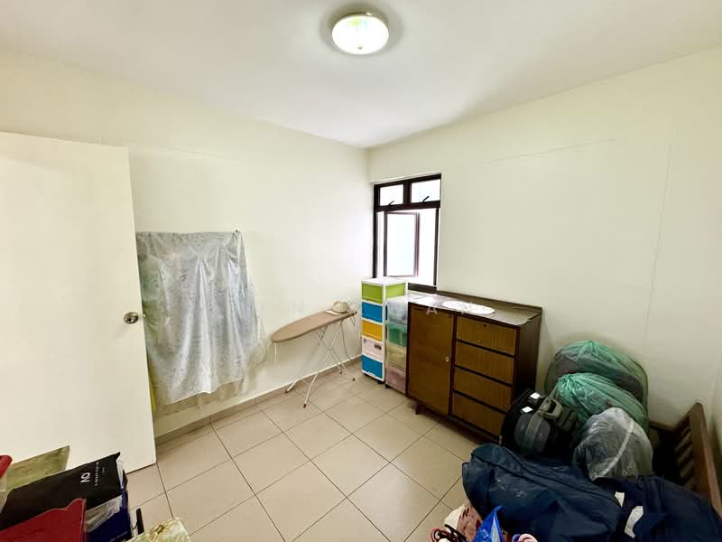 515 Woodlands Drive 14 HDB Flat For Sale at S$ 749,888 | PropertyGuru Singapore - Study