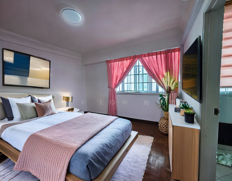 Spacious Siglap Semi D Semi-Detached House For Sale at S$ 6,990,000 | PropertyGuru Singapore - Bedroom