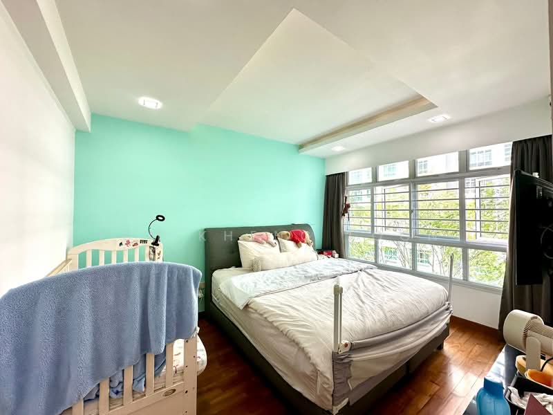 282A Sengkang East Avenue HDB Flat For Sale at S$ 816,000 | PropertyGuru Singapore - Bedroom