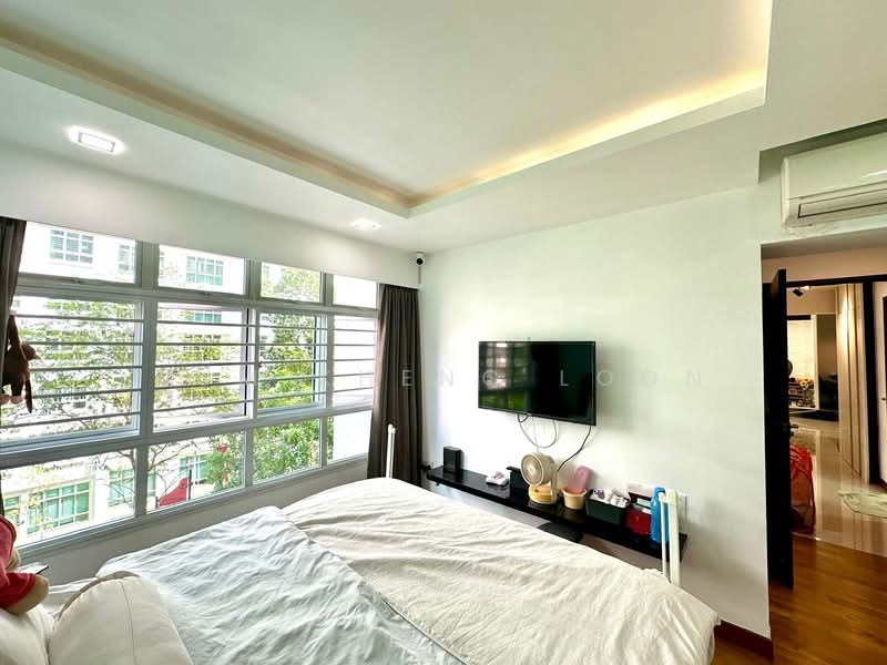 282A Sengkang East Avenue HDB Flat For Sale at S$ 816,000 | PropertyGuru Singapore - Bedroom