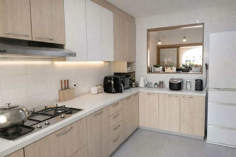 515 Pasir Ris Street 52 HDB Flat For Sale at S$ 828,000 | PropertyGuru Singapore - Kitchen