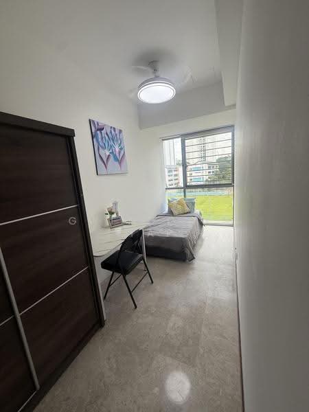 The Linear, 880 Upper Bukit Timah Road, Dairy Farm / Bukit Panjang / Choa Chu Kang, Room Rental, 120 sqft, Apartment For Rent, by Gwendolyn Yap, 500061012 - Bedroom - PropertyGuru.com.sg