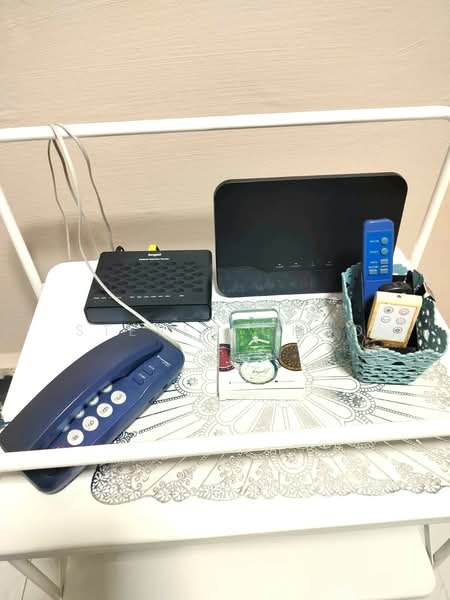 335 Bukit Batok Street 32, 335 Bukit Batok Street 32, Room Rental, 120 sqft, HDB Flat For Rent, by Steven Choo, 500061015 - Interior - PropertyGuru.com.sg