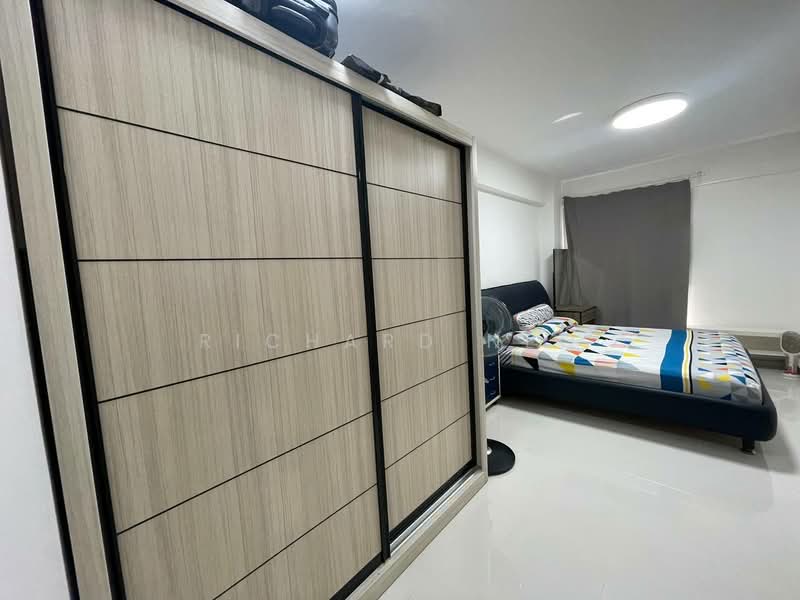 513 Woodlands Drive 14 HDB Flat For Sale at S$ 878,000 | PropertyGuru Singapore - Common Bedroom #2
