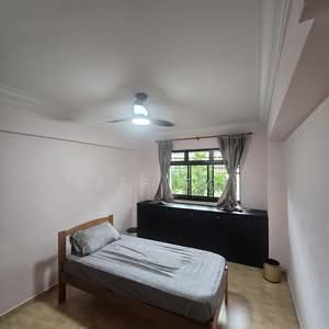 For Rent - 673C Jurong West Street 65