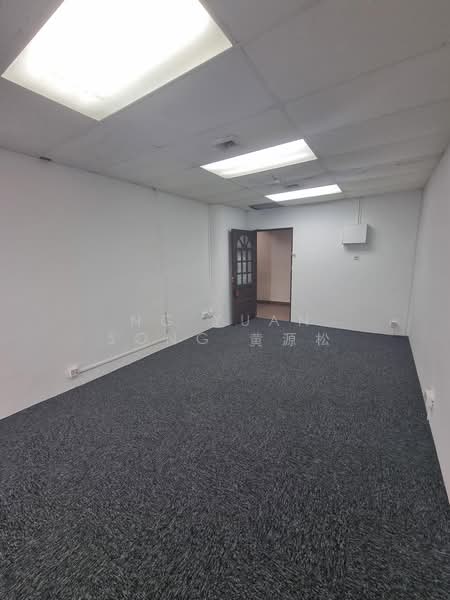 Golden Mile Tower, 6001 Beach Road, Beach Road / Bugis / Rochor, 463 sqft, Office For Sale, by Ng Yuan Song 黄源松, 500061058 - Interior - CommercialGuru.com.sg