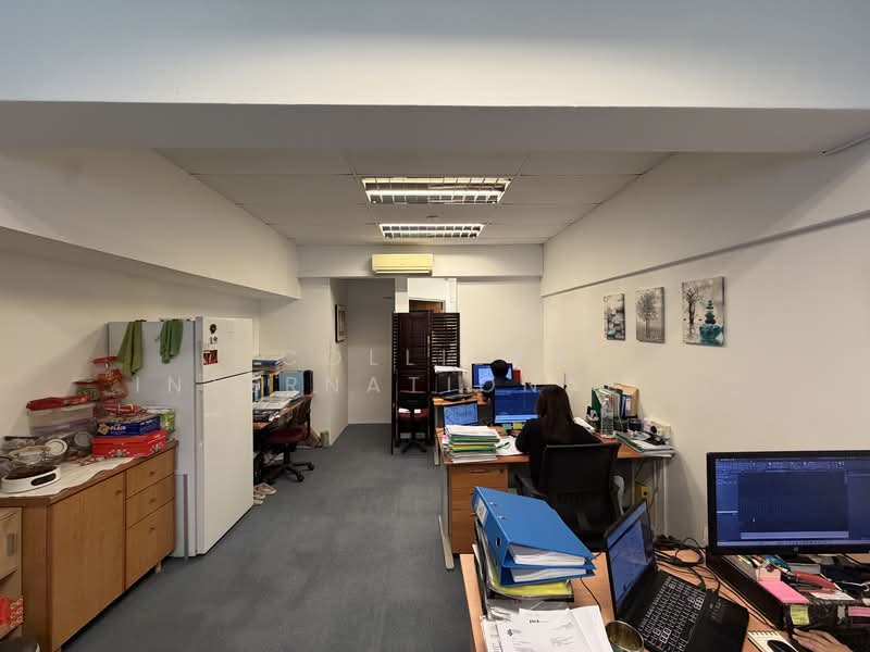 Textile Centre, 200 Jalan Sultan, 883 sqft, Office For Sale, by WONG HENG JUN HOUSTON, 500061061 - Unit 3 - CommercialGuru.com.sg