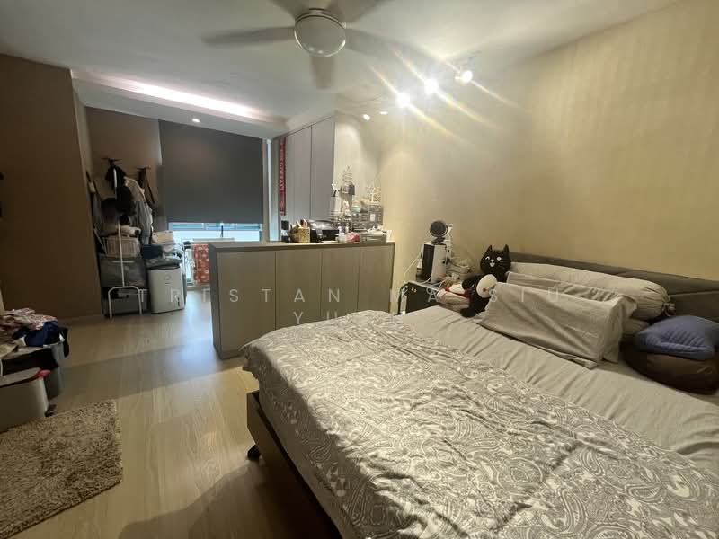 689F Woodlands Drive 75 HDB Flat For Sale at S$ 620,000 | PropertyGuru Singapore - Bedroom