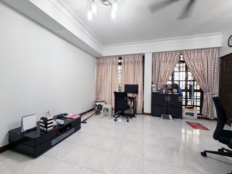 Llyn Gardens, Paya Lebar Walk, 4 Bedrooms, 2,365 sqft, Terraced House For Sale, by Clarence Hee 许振雄, 500061084 - Study - PropertyGuru.com.sg