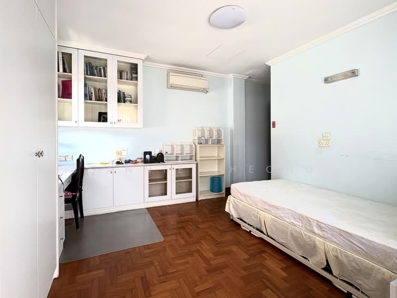 Private En-Suite with Balcony – Siglap Landed, , Room Rental, 270 sqft, Semi-Detached House For Rent, by Jeannie Cheong, 500061089 - Bedroom - PropertyGuru.com.sg