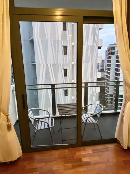 Urban Vista Condominium For Sale at S$ 988,000 | PropertyGuru Singapore - Balcony