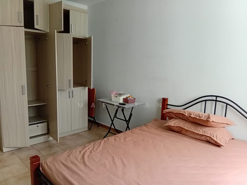 126 Pending Road, 126 Pending Road, Room Rental, 150 sqft, HDB Flat For Rent, by Mark Tan, 500061101 - Bedroom - PropertyGuru.com.sg