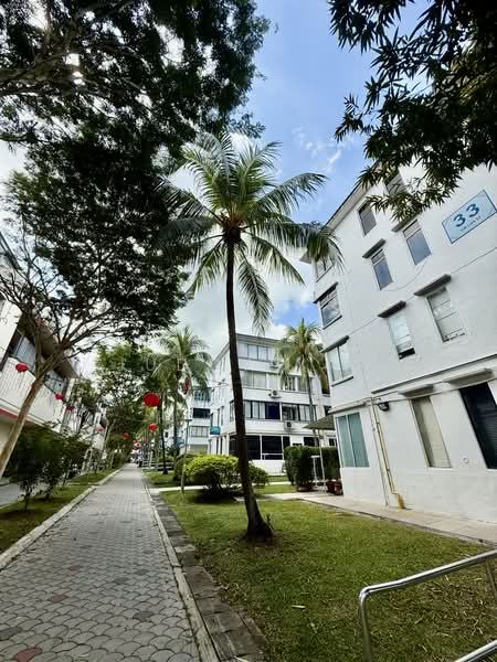 33 Lim Liak Street, 33 Lim Liak Street, 2 Bedrooms, 947 sqft, HDB Flat For Sale, by Juddy Yap, 500061103 - Exterior - PropertyGuru.com.sg