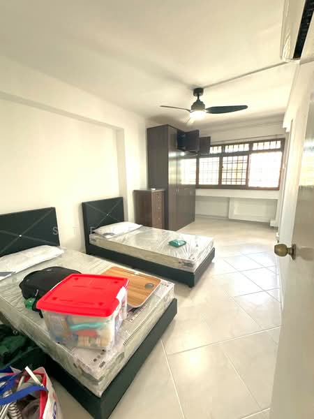 719 Tampines Street 72, 719 Tampines Street 72, 3 Bedrooms, 3,600 sqft, HDB Flat For Rent, by Steven Choo, 500061119 - Bedroom - PropertyGuru.com.sg