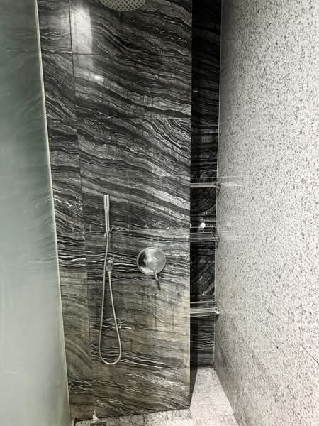 Hillsta, 68 Phoenix Road, 2 Bedrooms, 850 sqft, Condominium For Rent, by Sylvia Tan Z M, 500061122 - Bathroom - PropertyGuru.com.sg