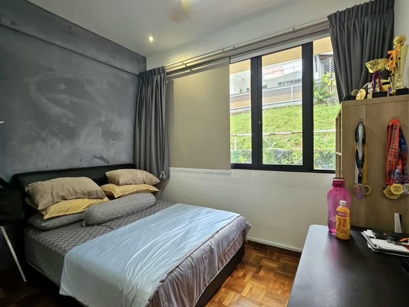 ⭐️⭐️LANDED7772 @ D15 2 Storey Corner Terrace A&A Done Corner Terrace For Sale at S$ 3,500,000 | PropertyGuru Singapore - Bedroom