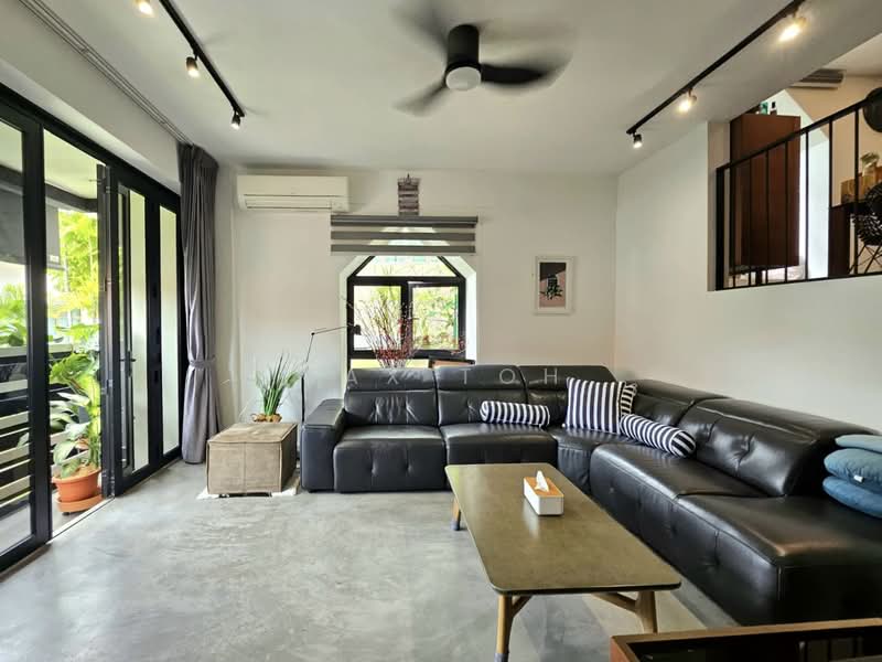 ⭐️⭐️LANDED7772 @ D15 2 Storey Corner Terrace renovated 2021 Corner Terrace For Sale at S$ 3,500,000 | PropertyGuru Singapore - Living Room