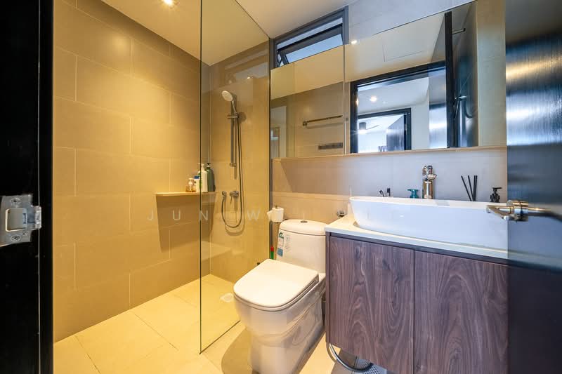 A Treasure Trove Condominium For Sale at S$ 1,950,000 | PropertyGuru Singapore