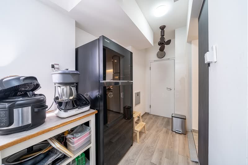 A Treasure Trove Condominium For Sale at S$ 1,950,000 | PropertyGuru Singapore - Kitchen