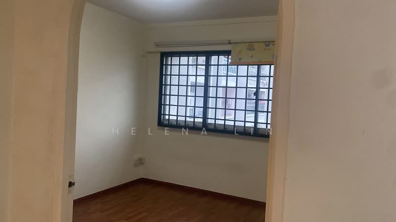 463 Hougang Avenue 10 HDB Flat For Sale at S$ 960,000 | PropertyGuru Singapore - Interior