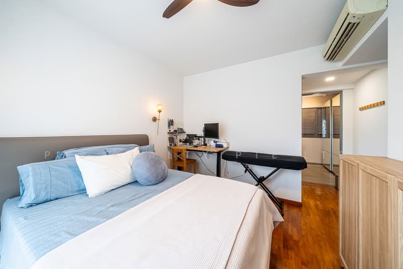 A Treasure Trove Condominium For Sale at S$ 1,950,000 | PropertyGuru Singapore - Bedroom