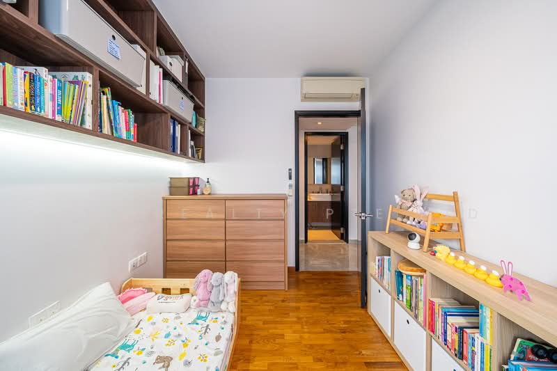 A Treasure Trove Condominium For Sale at S$ 1,950,000 | PropertyGuru Singapore