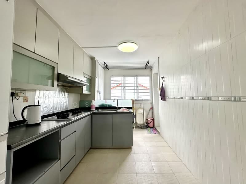 361 Bukit Batok Street 31, 361 Bukit Batok Street 31, Room Rental, 200 sqft, HDB Flat For Rent, by Joseph Chai, 500061185 - Kitchen - PropertyGuru.com.sg