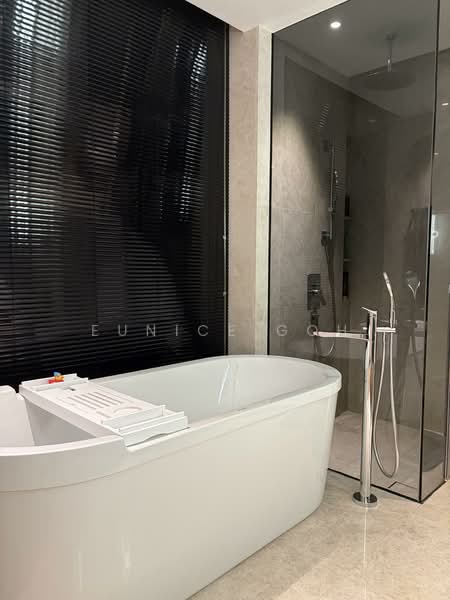 Riviere Condominium For Sale at S$ 8,888,000 | PropertyGuru Singapore - Bathroom