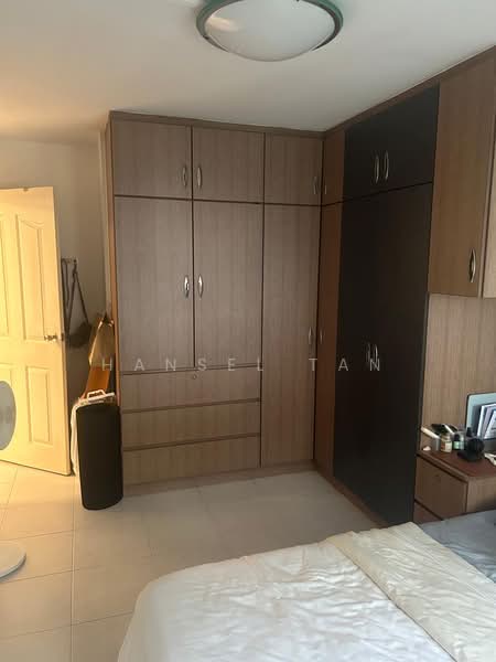 4 Jalan Bukit Ho Swee, 4 Jalan Bukit Ho Swee, 2 Bedrooms, 635 sqft, HDB Flat For Rent, by Hansel Tan, 500061227 - Bedroom - PropertyGuru.com.sg