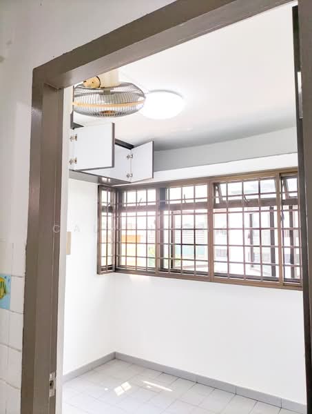 329 Ang Mo Kio Avenue 3, 329 Ang Mo Kio Avenue 3, 3 Bedrooms, 785 sqft, HDB Flat For Rent, by Calvin Choh, 500061233 - Interior - PropertyGuru.com.sg