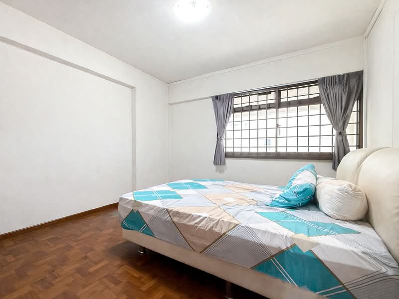 164 Jalan Teck Whye HDB Flat For Sale at S$ 871,000 | PropertyGuru Singapore - Bedroom