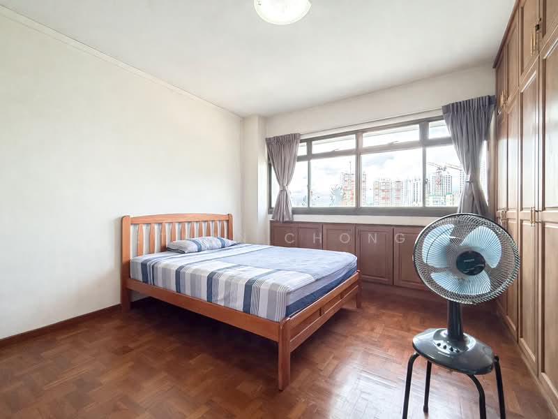 164 Jalan Teck Whye HDB Flat For Sale at S$ 871,000 | PropertyGuru Singapore - Bedroom