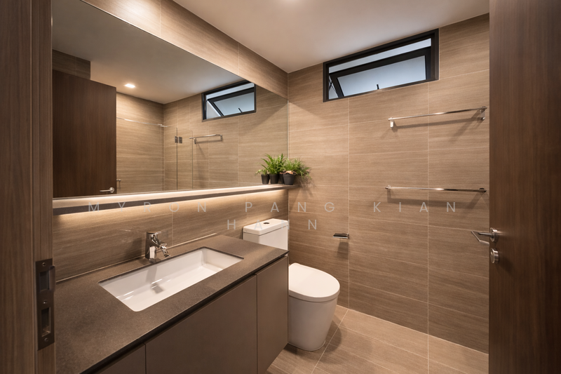 The Brownstone Executive Condominium For Sale at S$ 1,500,000 | PropertyGuru Singapore - Bathroom