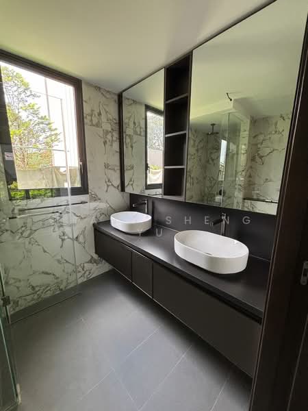 Tembusu Grand, 94 Jalan Tembusu, 4 Bedrooms, 1,432 sqft, Condominium For Rent, by Chang Sheng Yu, 500061249 - Bathroom - PropertyGuru.com.sg