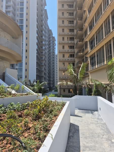 Grand Dunman, 18 Dunman Road, 3 Bedrooms, 958 sqft, Condominium For Sale, by Edwin Ferroa, 500061251 - Exterior - PropertyGuru.com.sg
