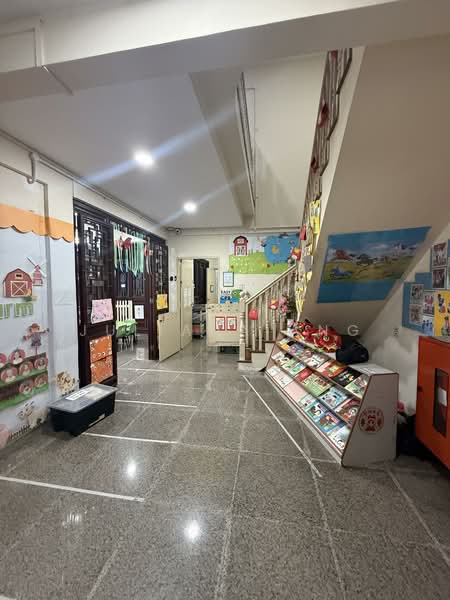 MARIAM, , 6 Bedrooms, 10,000 sqft, Bungalow House For Rent, by Juliana Ang, 500061253 - PropertyGuru.com.sg