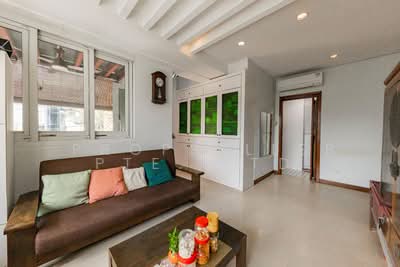 For Sale - Stevens Loft