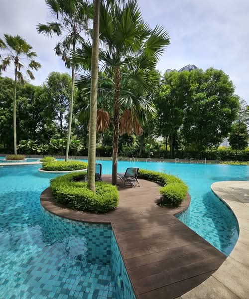 Hundred Trees, 93 West Coast Drive, 2 Bedrooms, 786 sqft, Condominium For Rent, by Joy Wang Pei Pei, 500061306 - Pool - PropertyGuru.com.sg