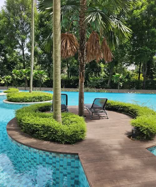 Hundred Trees, 93 West Coast Drive, 2 Bedrooms, 786 sqft, Condominium For Rent, by Joy Wang Pei Pei, 500061306 - Pool - PropertyGuru.com.sg