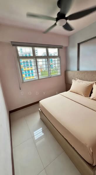 488C Choa Chu Kang Avenue 5 HDB Flat For Sale at S$ 590,000 | PropertyGuru Singapore - Bedroom