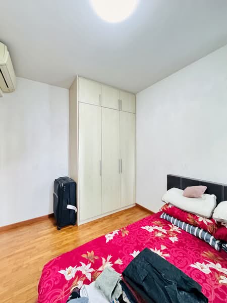 A Treasure Trove, 70 Punggol Walk, 2 Bedrooms, 775 sqft, Condominium For Rent, by Michelle Yow, 500061313 - Bedroom - PropertyGuru.com.sg