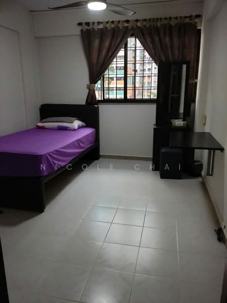 706 Hougang Avenue 2, 706 Hougang Avenue 2, Room Rental, 100 sqft, HDB Flat For Rent, by Nicole Chai, 500061321 - Bedroom - PropertyGuru.com.sg