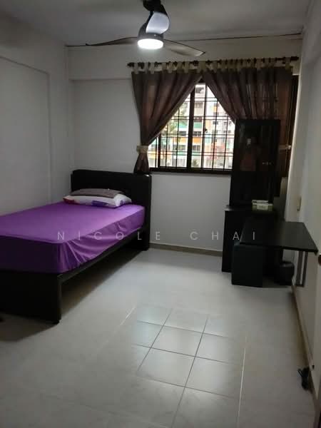 706 Hougang Avenue 2, 706 Hougang Avenue 2, Room Rental, 100 sqft, HDB Flat For Rent, by Nicole Chai, 500061321 - Bedroom - PropertyGuru.com.sg