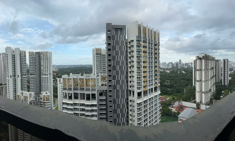 Commonwealth Towers Condominium For Sale at S$ 1,680,000 | PropertyGuru Singapore - Exterior