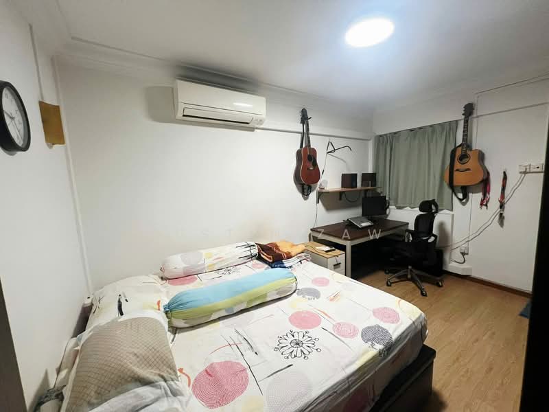 542 Bedok North Street 3 HDB Flat For Sale at S$ 540,000 | PropertyGuru Singapore - Bedroom