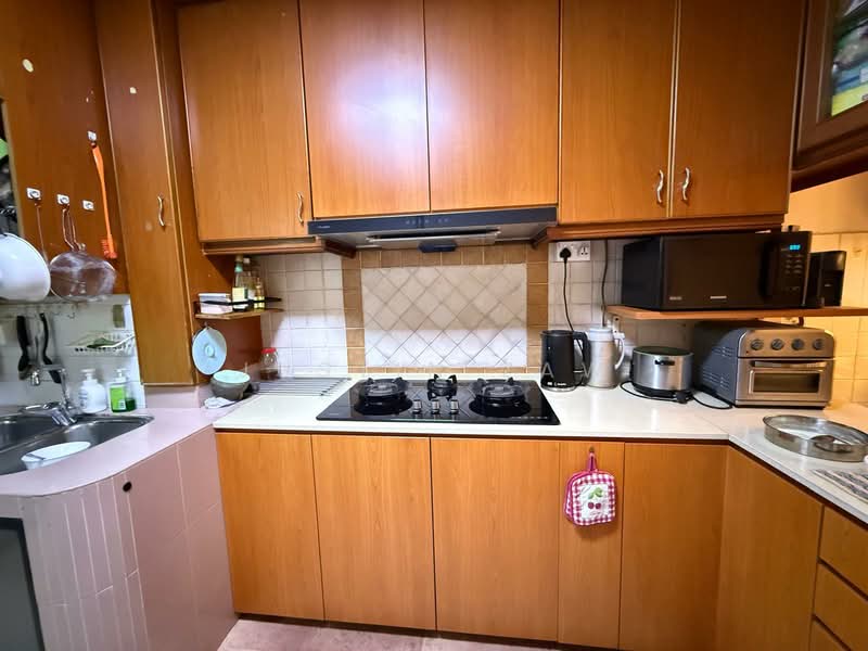 542 Bedok North Street 3, 542 Bedok North Street 3, 3 Bedrooms, 1,001 sqft, HDB Flat For Sale, by Justin Zaw, 500061343 - Kitchen - PropertyGuru.com.sg